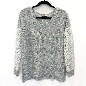 Astr The label Gray Knit Oversized Sweater with Lace Sleeve Large